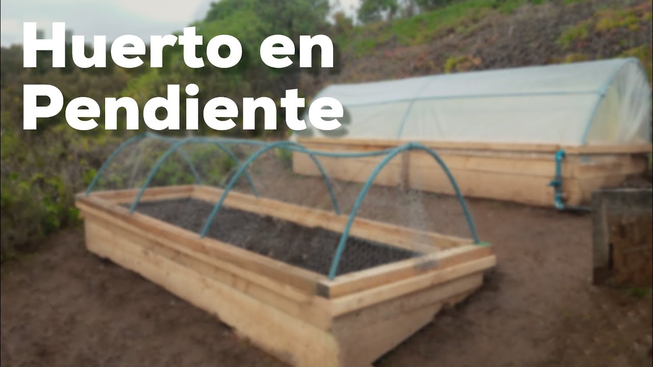 Cómo construir correctamente un bancal elevado en pendiente